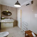 Casa Antonio Moreira בית הארחה 3*
