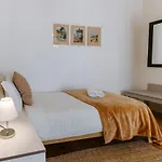 בית הארחה Casa Antonio Moreira אובידוס