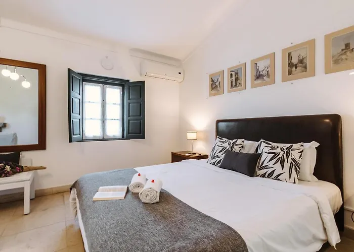 Casa Antonio Moreira