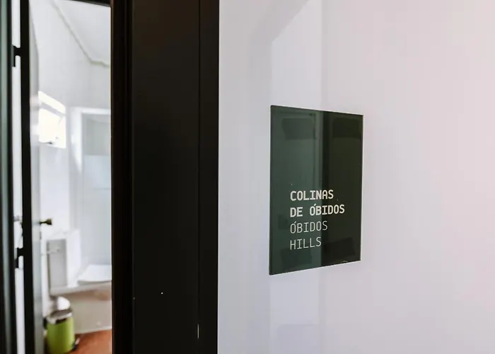 Casa Antonio Moreira *